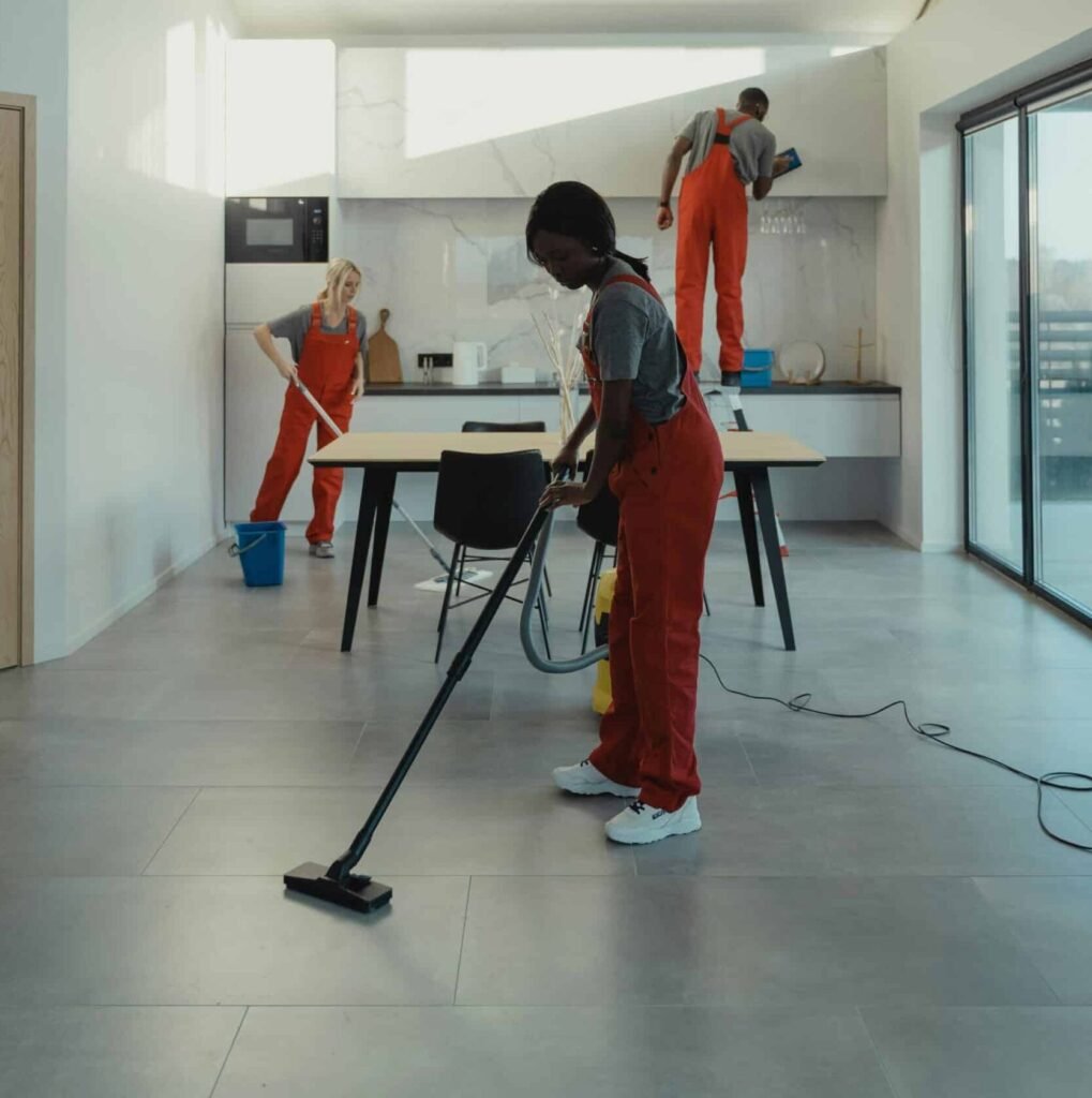 تنظيف المنازل